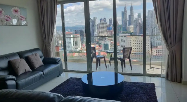 Regalia Suites & Residences KLCC Infinity Pool by 109 Global Host