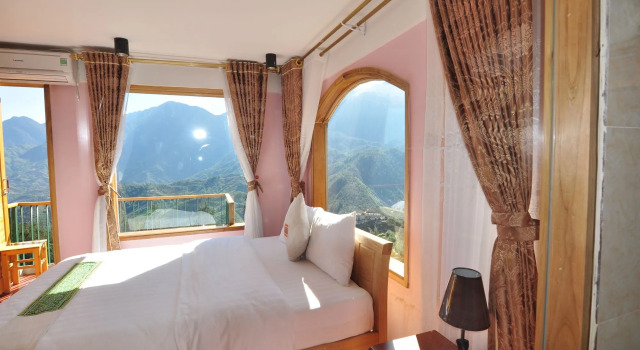 Sapa Scenery Hotel, Забронировать Отель Шапа Лаокай, рядом с Sa Pa Central Square