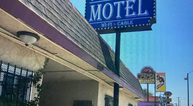One Ten Motel
