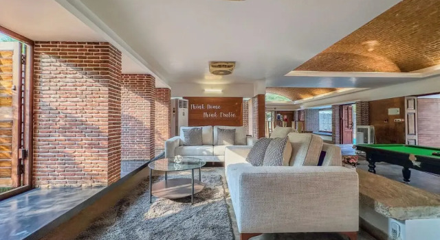 Truliv Bougan Villa