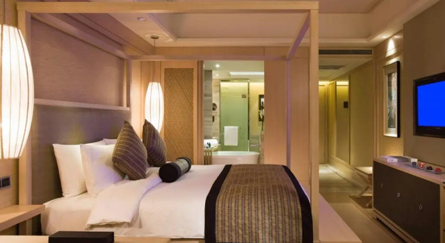 Клубный номер Standard Sofitel Shanghai Sheshan Oriental