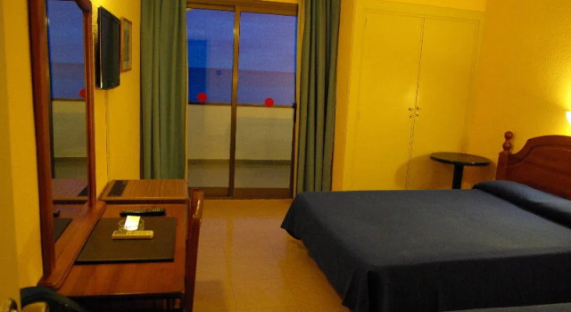 Номер Standard с балконом Medplaya Hotel Vistamar Costa Dorada