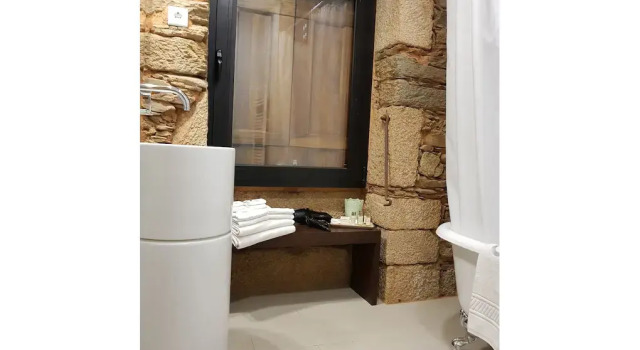 Casa de Baixo - Petit Hotel, Rezervovat Hotel Hotely v Aldeias do Xisto se snídaní, Snídaně