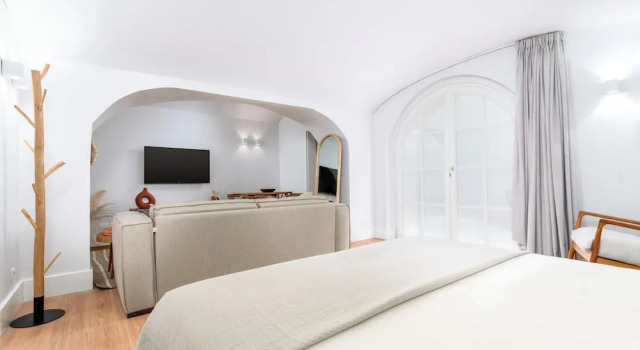 Limehome Evora Rua de Machede 52, Забронировать Отель Отели Эвора-Монте 3 звезды, рядом с Church of Nossa Senhora da Graca, 3*