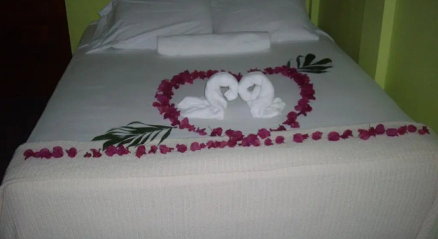 Best Time Inn Hotel - Car Rental