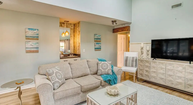 Cozy North Myrtle Beach Home: 3 Blocks to Ocean!, Забронировать Дом для отпуска Виллы Южной Каролины, Вилла