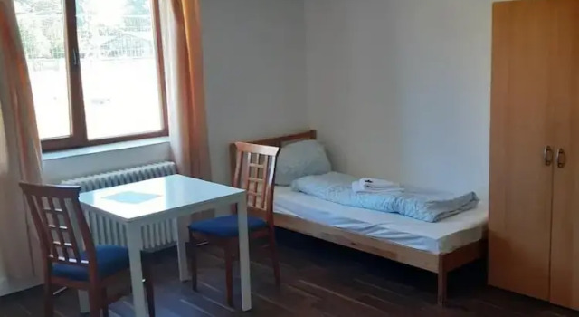 2-Rent Group Hostel Rooms&Apartments EVE168