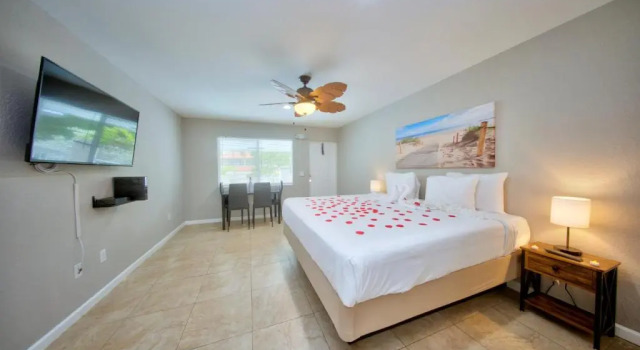 Surf and Sand Seaside, Rezerwuj Apartament Hotele w Broward County z basenem, Basen