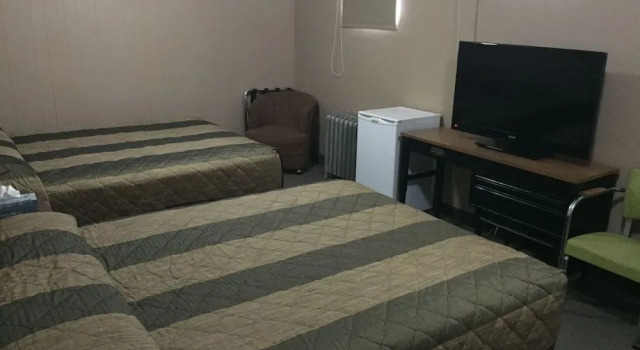 Kings Hotel & Motel