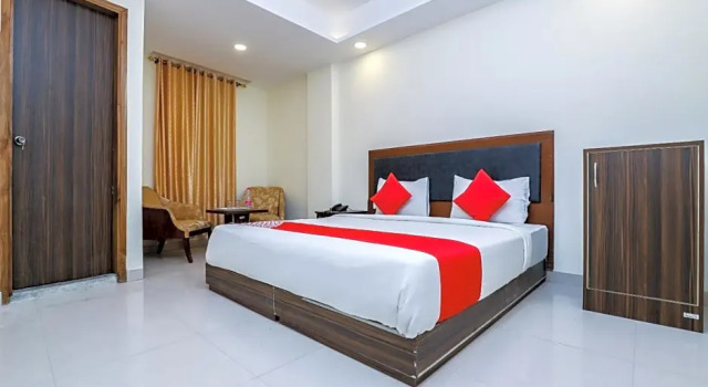 Номер Deluxe Hotel Krone Plaza Near IGI Airport Delhi
