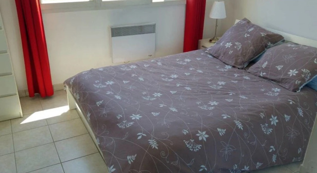 Beau T3 - Climatisé - Grande Terrasse - Marseille, Забронировать Отель Марсель Буш-дю-Рон