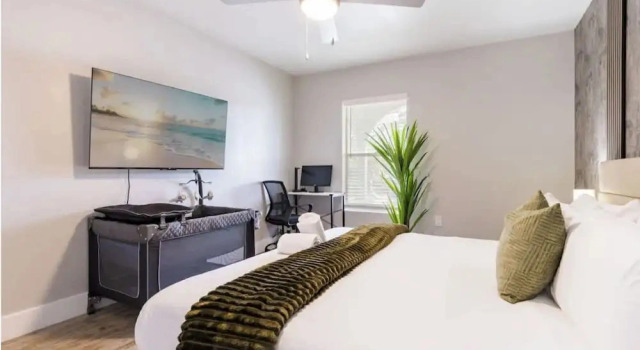 The Westshore by Stylish Stays
