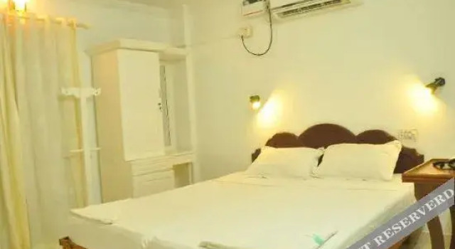 Signature Residence