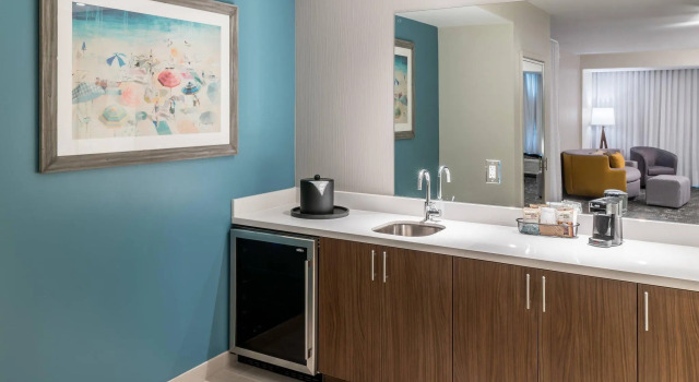 Двухместный люкс Отель Courtyard by Marriott Hilton Head Island