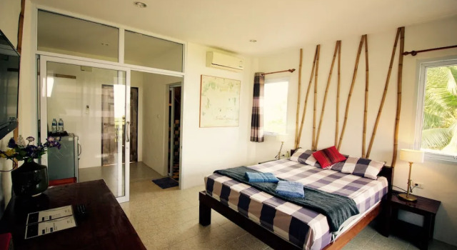 Двухместный номер Standard с балконом и с красивым видом из окна Sairee View Resort