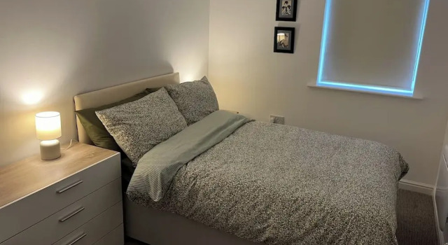 Sleeps 4 With Ensuite and Free Parking, Забронировать Отель Отели Англии 3 звезды, 3*