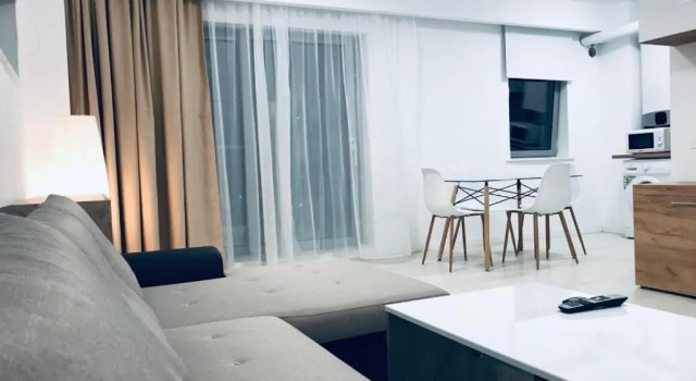 Apartament la plaja Promenada Wave3, Varaa Huoneisto Hotellit Mamaia-Sat pysäköinnillä, Pysäköinti