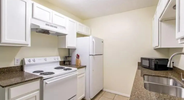 Апартаменты Just what you need closest to Fort Sill