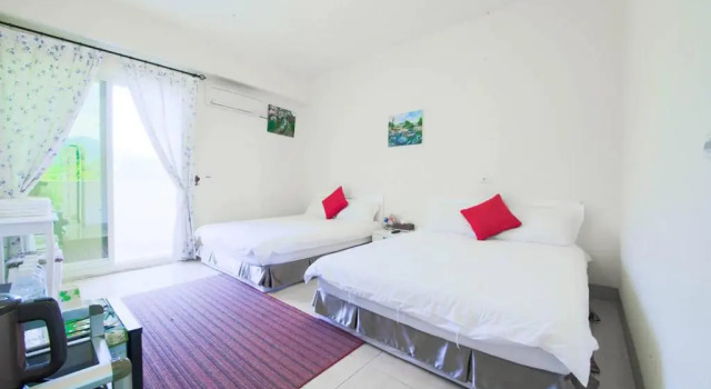 Dong Pan B&B, Boek Bed and Breakfast Shoufeng 