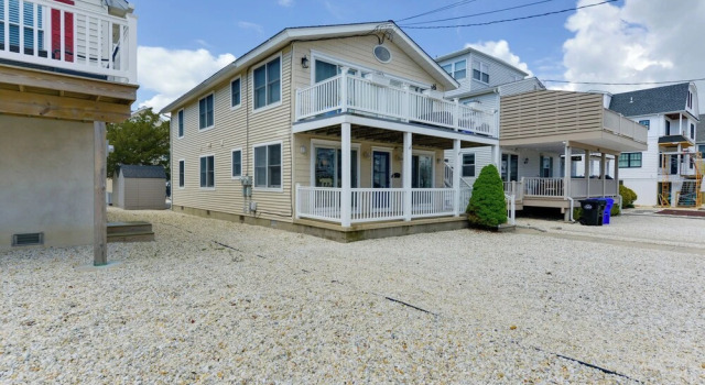 Avalon Vacation Rental w/ Porch & Grill!, Забронировать Апартаменты/квартира Апартаменты Авалон, Апартаменты/квартира