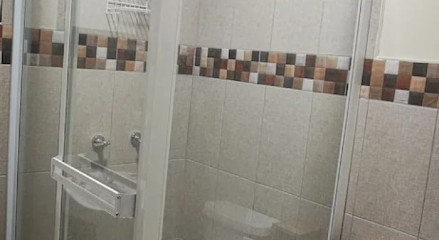 Номер Executive Departamentos en Manta