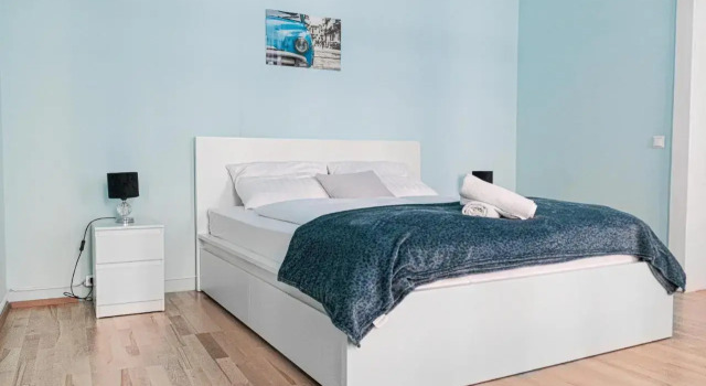 Beautiful 1BR Apt. Vienna AKH - Ideal for Longstay, Varaa Hotelli Wien Itävalta