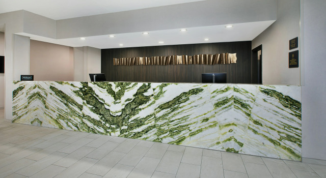 DoubleTree by Hilton Hotel Detroit Novi, Забронировать Отель Нови Detroit Metropolitan Area