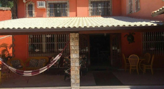 Triplex Prainha Arraial do Cabo, Забронировать Отель Арраял-ду-Кабу Lagos Region, рядом с Oceanographic Museum
