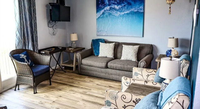 Номер Standard La Internacional 205 1 Bedroom Condo by RedAwning