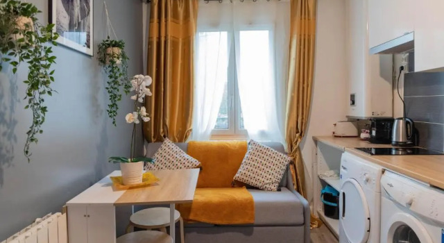 Апартаменты Cosy Home - PantinSmile