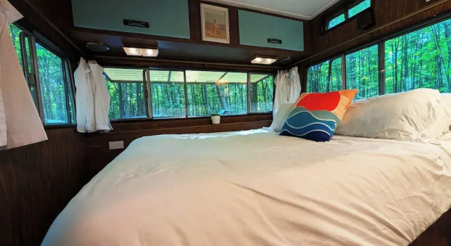 Номер Premier POV Lake Resort & Glamping Campground
