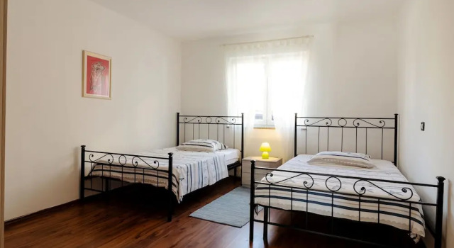 Spacious Apartment in Pula With Terrace