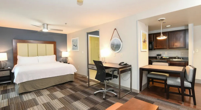 Двухместный номер Standard Homewood Suites Cincinnati Airport