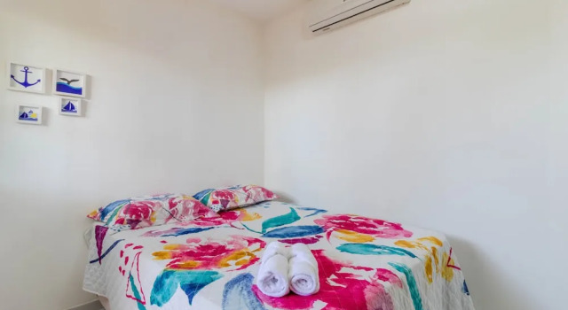 IT10 Bangalô Duplex 3 Suítes Pé na Areia