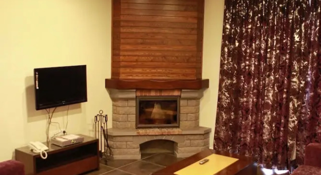 Appartamento 1 camera da letto con balcone e con vista sulle montagne Cedars Palace