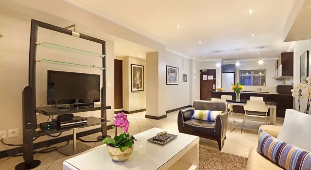 African Icon City Apartment, Забронировать Апартаменты/квартира Отели Кейптауна с парковкой, рядом с Замок Доброй Надежды, Парковка