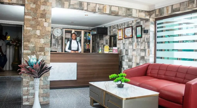 Ultimate Hotel, Rezervovat Hotel Tokuse Greater Accra