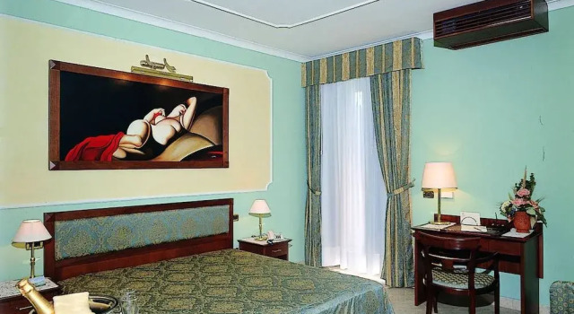 Parco Vesevus, Book Hotel Hoteller i Trecase med parkering, Parkering