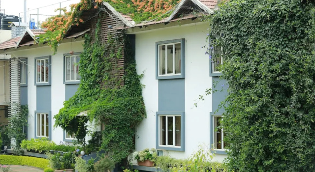 Номер Executive с балконом Sunvalley Homestay