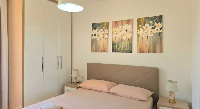 Sea View Holiday Apartment 073