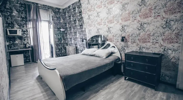 Weekend Place ул. Кожевническая (Уикенд Плейс), Забронировать Гостевой дом Отели Москвы с парковкой, рядом с Таганская (Таганско-Краснопресненская), Парковка