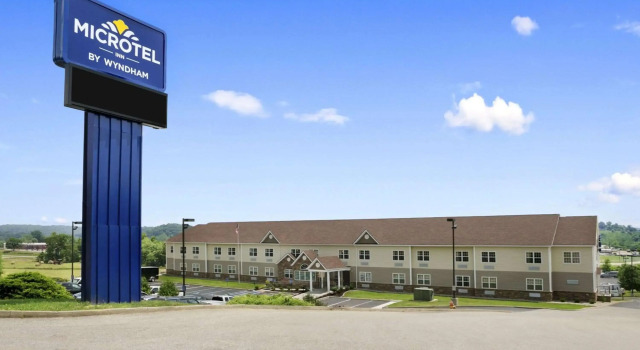 Microtel Inn By Wyndham Mineral Wells/Parkersburg