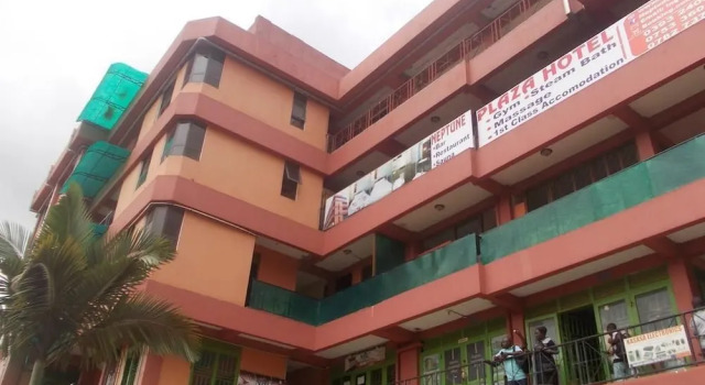 Neptune Plaza Hotel