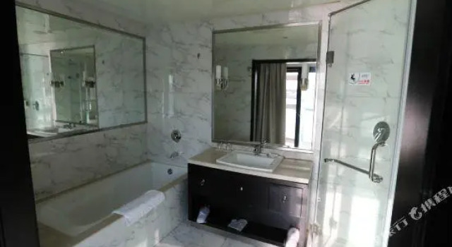 Zhushanhu Lake Town Lakeside Pavilion Hotel, Buchen Sie Hotel Changzhou Jiangsu