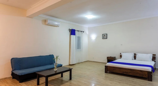 Двухместный люкс Comfort с видом на сад Hotel H1 Antsirabe