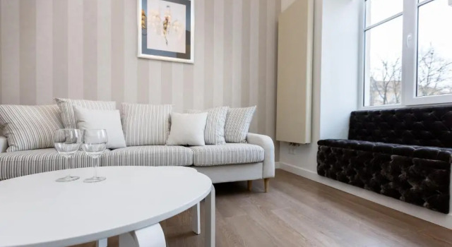 Студия Center Avenue Apartments