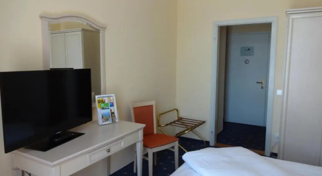 Двухместный номер Standard Hotel Schweizerhof