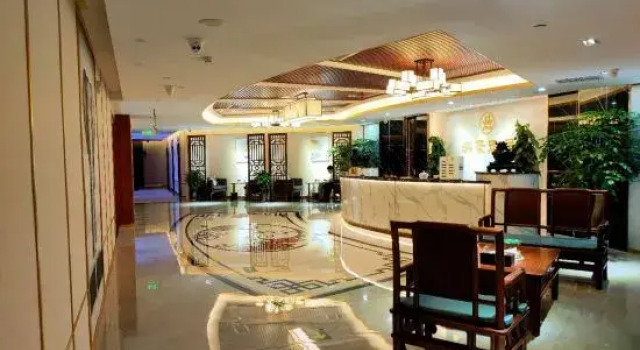 Zhouhao Holiday Hotel, Boek Hotel Hotels in Zhaotong met parkeren, Parkeren