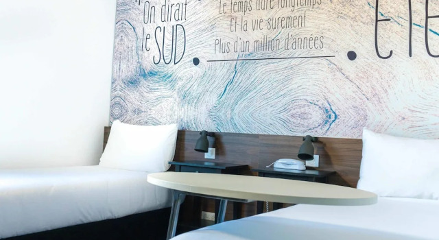 Четырёхместный люкс Standard ibis Styles Perpignan Canet En Roussillon