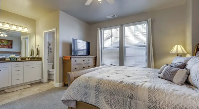Апартаменты Desert Rose Townhome: 35 Mi to Zion & State Parks